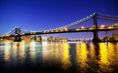 Manhattan Bridge at sunset