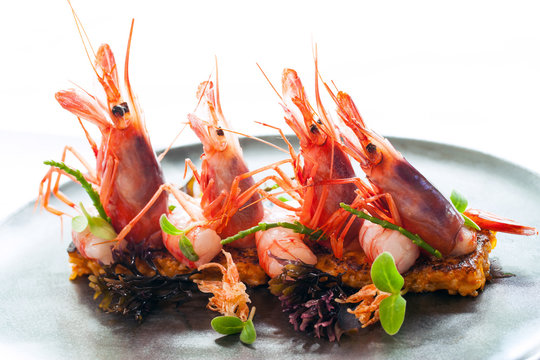 King prawns with crisp seafood rice.