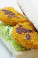 コロッケサンド