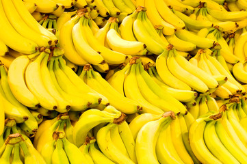 Bananas close up © Santiago Cornejo