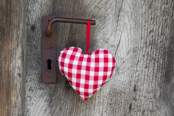 Ein rotes Herz der Liebe