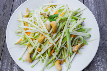 Green mango salad