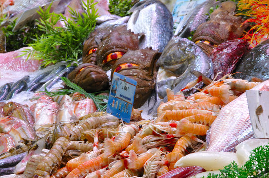 &eacute;tal de poissonnerie