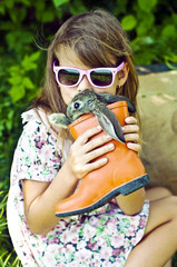 кролик в ботинке