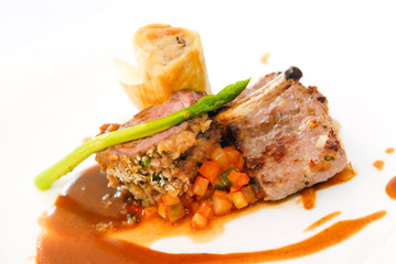 Lamb steaks with tomato sauce