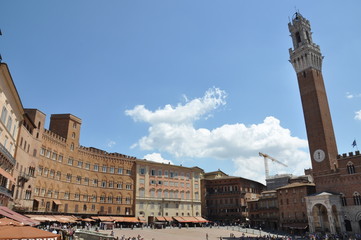 Fototapeta na wymiar Piazza del Campo Siena Italy