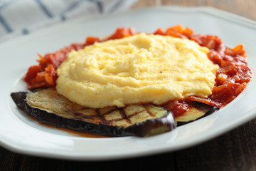 Polenta with vegetables