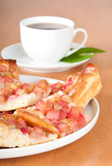 rhubarb pie