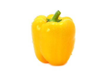 Gelbe Paprika freigestellt