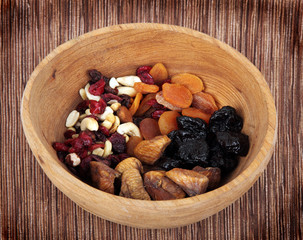 mixed dried fruits on bowl.