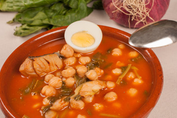 Traditional Spanish chickpea stew
