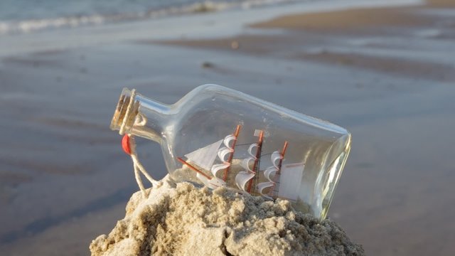 sailcloth ship in bottle