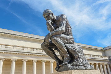 Naklejka premium Rodin Thinker Statue
