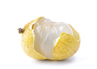 Fototapeta na wymiar Longan fruit on white background