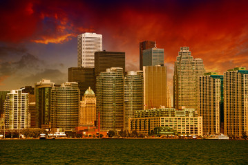 Fototapeta premium Clouds above Sydney Buildings