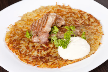 potato pancake with meat
