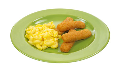 Macaroni and cheese with fish sticks