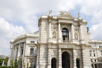 Fototapeta na wymiar Burgtheater in Vienna