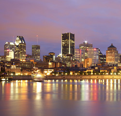Obraz premium Montreal skyline at dusk, Quebec, Canada