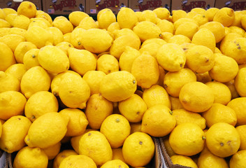 Fresh Yellow lemons