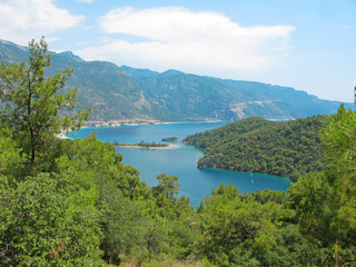 Fototapeta na wymiar panorama z niebieskiej laguny i plaży Oludeniz Turcja