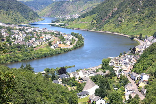Mosel (vorne Brodenbach, links L&ouml;f) - 2012
