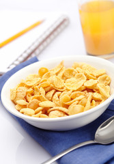 Breakfast with corn-flakes