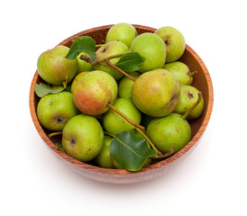 fresh pears in a bowl