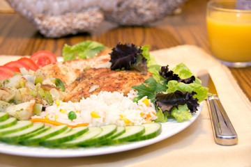 Chicken breast with rice and vegetable