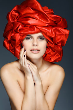 Fototapeta A photo of beautiful brunette is in style of pinup, glamur