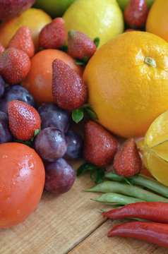 Fresh Fruit & Vegetables Pictures
