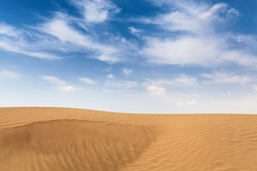 Fototapeta na wymiar gobi desert with blue sky