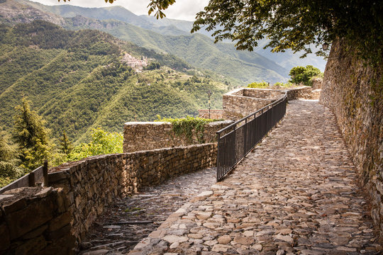 Paese di Triora, Liguria