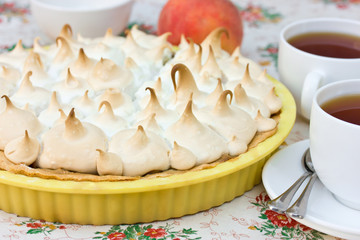 Yummy tart with baked meringue