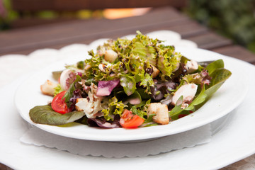 Salat mit Pilzen
