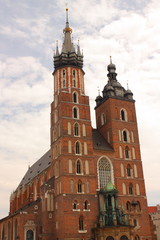 Fototapeta na wymiar Mariacki Basilica in Krakow, Poland