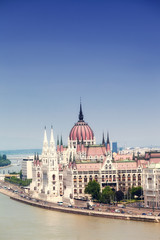 Fototapeta na wymiar Węgry, Budapeszt, widok na bazylikę w Świętej Stephane