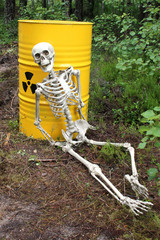 Radioactive waste and skeleton