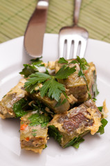 Gebratene Maultaschen mit Petersilie
