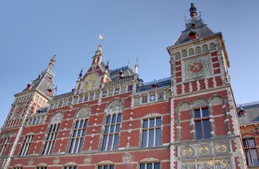 gare d'amsterdam