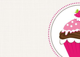 Pinker Cupcake mit einer Himbeere