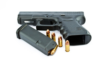 9-mm handgun automatic