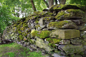 Trockenmauer