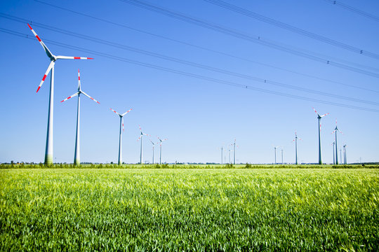 Windr&auml;der Energie