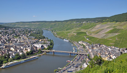 der beliebte Touristenort Bernkastel-Kues an der Mosel