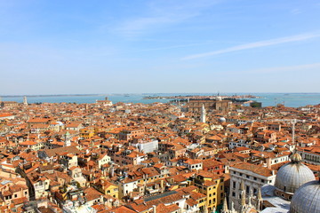 Vue panoramique de Venise depuis le campanile de Saint-Marc