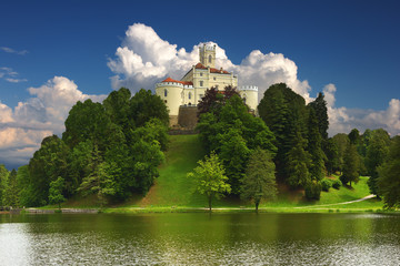 Fototapeta premium old castle on the hill in Trakoscan, Croatia