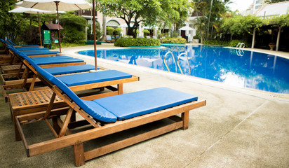 Swimming pool with relaxing seats