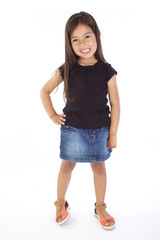 Obraz premium enfant debout sur fond blanc