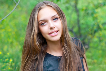Naklejka premium Portrait of a beautiful girl teen